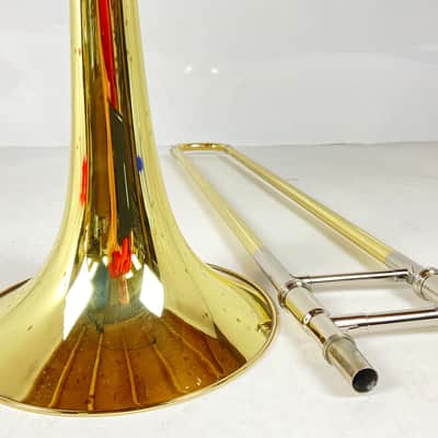 Used Yamaha YSL-8420 Bb/F Trombone (SN: 001182) image 2
