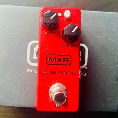 MXR M-291 Dyna Comp Mini 2016 - Present - Red image 1