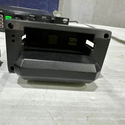 Shure AXT400 A 470-698MHz Dual Wireless Receiver W/ (2) AXT200 SM86 #17664 (THS) image 11