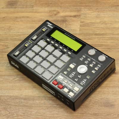 Akai Mpc1000 Bk 128 Mb [K10702022302387] (07/21)