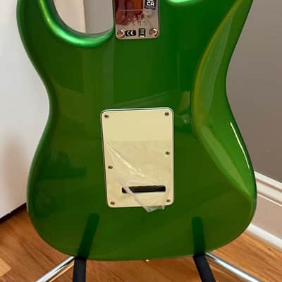 Fender Player Plus Stratocaster HSS with Maple Fretboard 2021 - Present - Cosmic Jade image 4