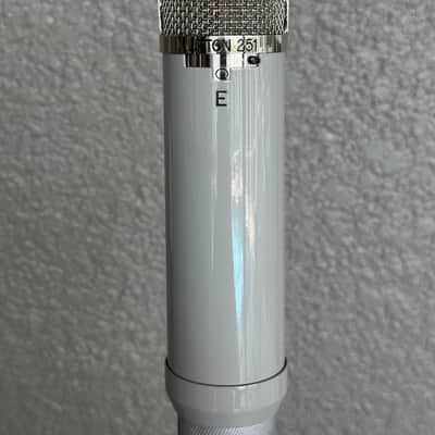 Upton Microphones 251 Large Diaphragm Multipattern Tube Condenser