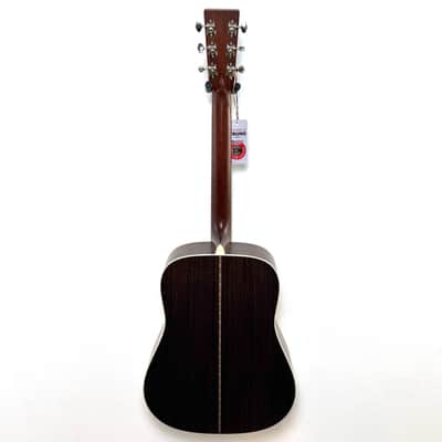 Martin D-28 Satin Standard Series image 3
