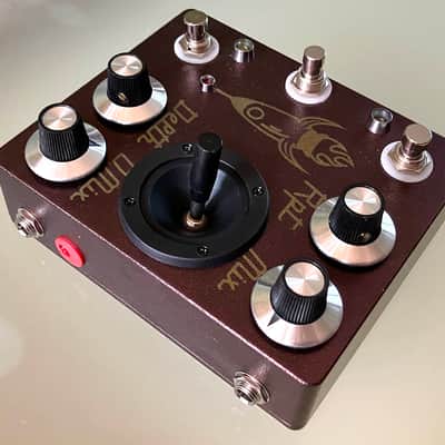 Hungry Robot The Karman Line Delay with JOYSTICK image 2