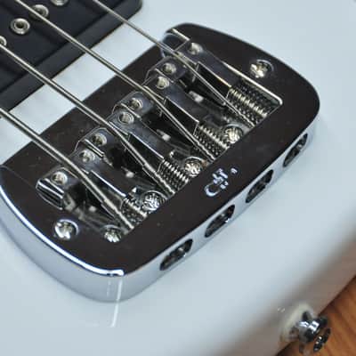 G&L Tribute SB-2 Gloss White image 6