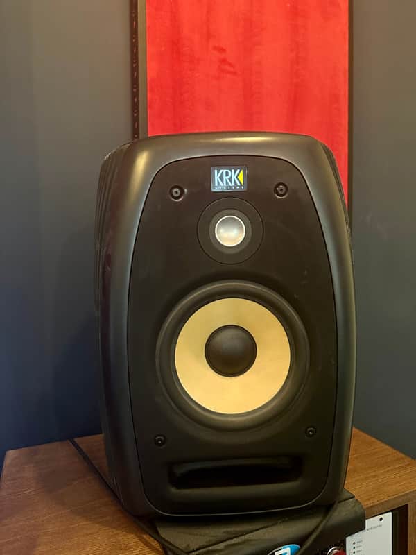 KRK Expose E8B Two-Way 8" Active Studio Monitors (Pair) 2007 - 2017 - Black image 1