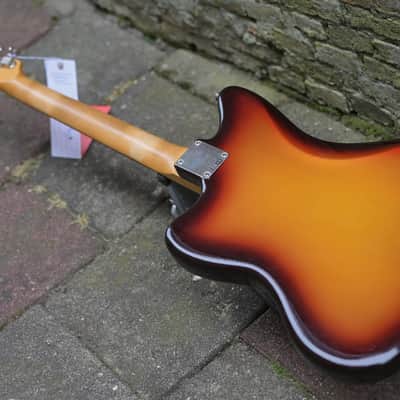 Fender Limited Edition Vintera II Road Worn 50s Jazzmaster- 3-Color Sunburst(4) image 10