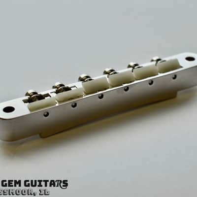 New! Gibson OEM ABR-1 Bridge with posts and thumbwheels - ABS Saddles - Nickel Finish fits Les Paul Standard, ES-335, SG Standard and others! Tune-a-Matic image 6