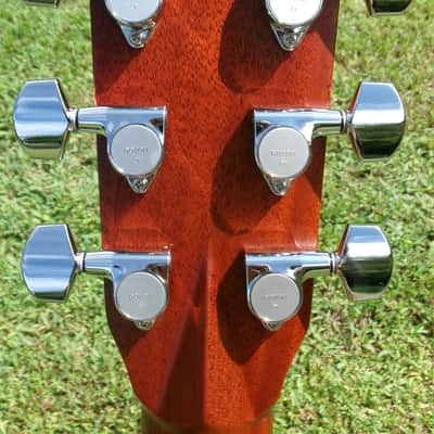 2023 Yairi DY-28 All Solid Guitar Natural+Deluxe Yairi hard case, Owner’s Card, Spec Card and a special Humidity-regulating sheet for guitar, truss rod key and a spare bridge pin image 11