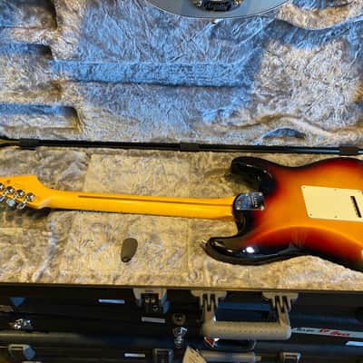 Fender American Ultra Stratocaster Left-Handed image 10