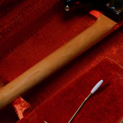 FENDER STRATOCASTER Stevie Ray Vaughan SRV, USA, 2006 image 10