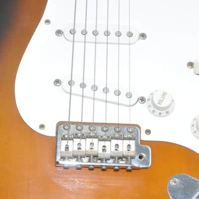 Fender Japan Stratocaster S023612 Sunburst style Electric Guitar Ref. No.6318 image 5