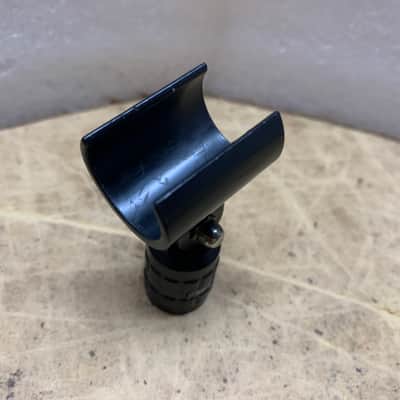 NEUMANN SG21BK MICROPHONE HOLDER FOR KM 184- MAKE OFFER! image 2