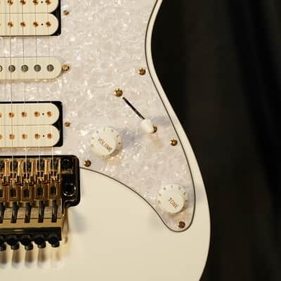 Ibanez JEM7VP-WH Steve Vai Premium Signature White image 5