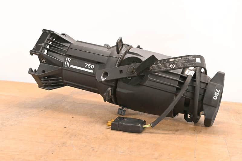 ETC Source Four 750 19 Degree Ellipsoidal Light CG01WZ9 image 1