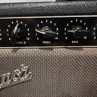 Traynor YBA-1 Tube Rectified Bassmaster 1965 image 5