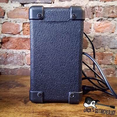 Washburn WA8 1x5 Practice Amp *USED* (2010s - Black) image 6