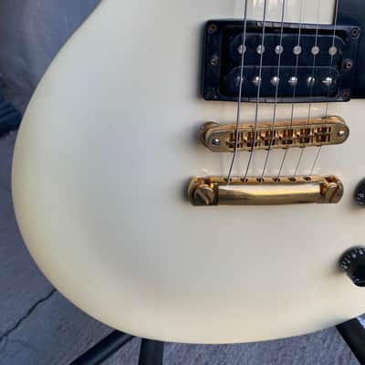 Gibson Les Paul Studio 1983 - 1989 - Alpine White image 7