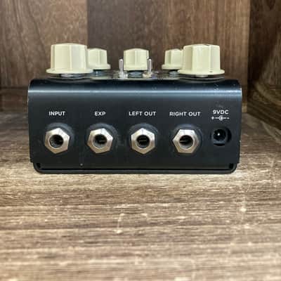 Strymon Flint Reverb and Tremolo V1 2012 - 2022 - Black with White Knobs image 4