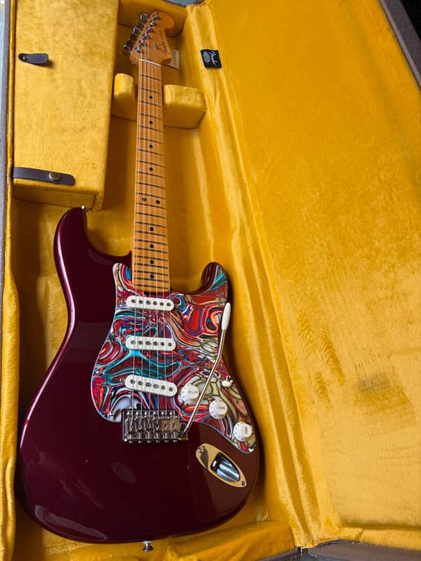 Fender ERIC JOHNSON Vintage Loaded 2000 MOD Stratocaster 2000βs - Candy Apple Metalflake