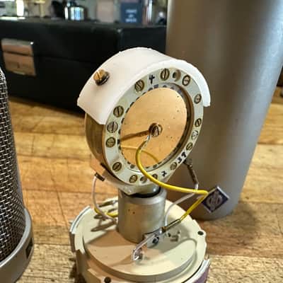 Vintage 1978 Neumann U 87 Condenser Microphone - NICE! image 9