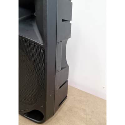 Mackie Thump 15 - 1000w - Black - Good image 7