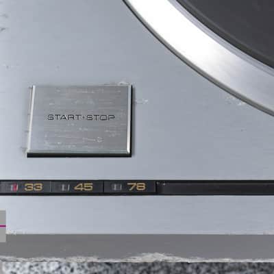 Technics SP-10 MK2A Direct Drive Turntable w/ SH-10E Power Unit in Good Condition image 5