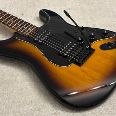 2014 Squier Bullet Stratocaster HH Tremolo Black Hardware Rosewood Fretboard image 7
