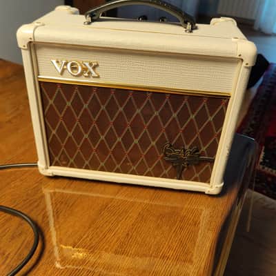 Vox Vbm1 - BRIAN MAY image 2