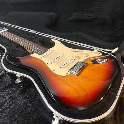 Fender Vintage 2000 USA Stratocaster image 23