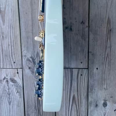 Gibson SG 61 2012 - Classic white image 10