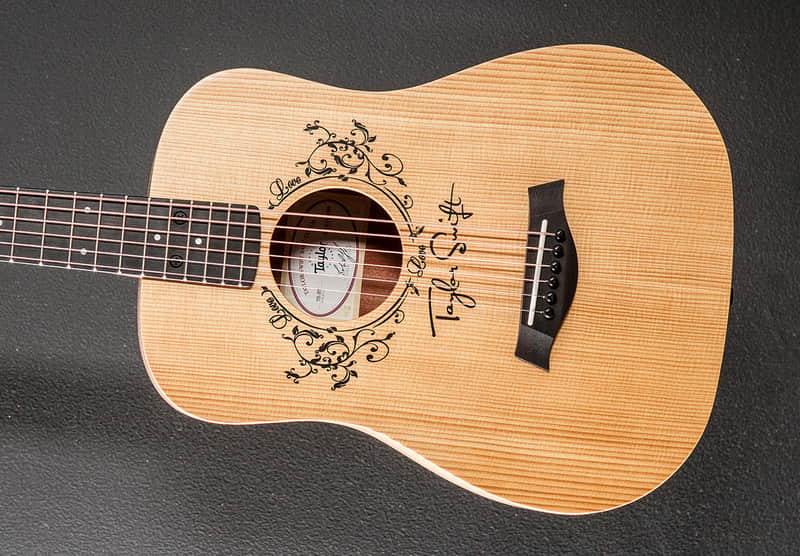 Taylor Taylor Swift Baby Taylor (TSBT) Left Hand