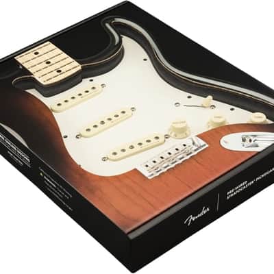 Fender 099-2344-509 Vintage Noiseless 11-Hole Stratocaster Pickguard Pre-Wired 2010s - Parchment image 3