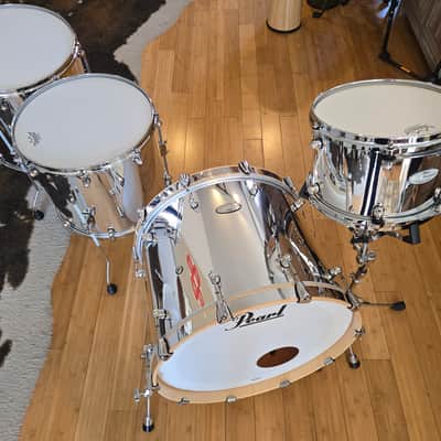 Drum Kits - Pearl Reference One Music City Custom 16x22 8x12 14x16 16x18 (Mirror Chrome) image 2