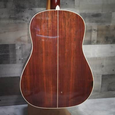 Alvarez Yairi Masterworks DYMR70 Sunburst 12th-Fret Slope Shoulder Dreadnought (DYMR70_Sunburst) image 3