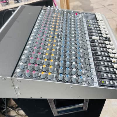 Mackie 1604 VLZ3 16 Channel 4 Bus Mixing Console - tested & working (1986) image 6