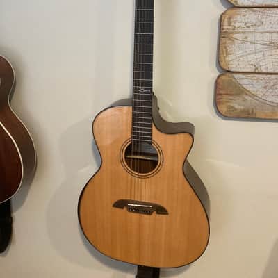 Alvarez AG710cear 2020s - Natural gloss image 1