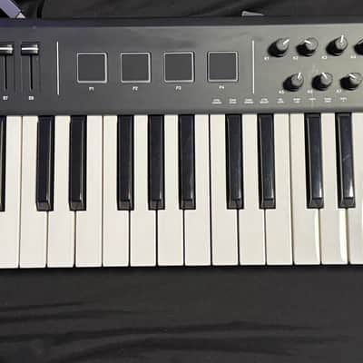 Alesis QX49 USB MIDI Keyboard Controller – 49 Keys image 3