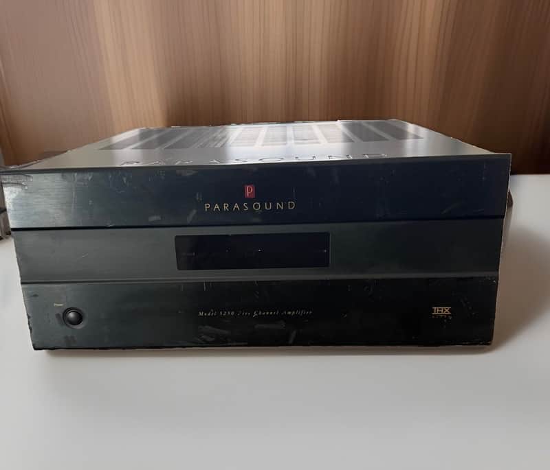 Parasound 5250 2005-2011 - Black
