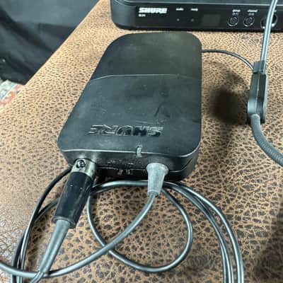 Shure BLX4 H9 Wireless Microphone w/Headset - 2015 image 6