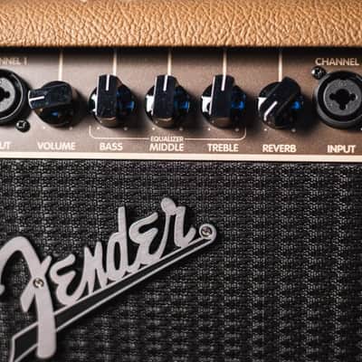 Fender Acoustasonic 40 Acoustic Guitar Amplifier image 4