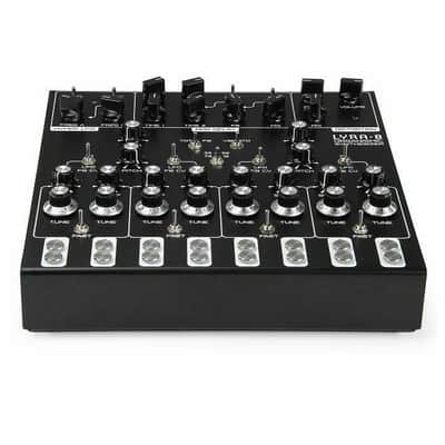 Soma Laboratory Lyra-8 8-Voice Organismic Analogue Synthesiser (black) (B-STOCK) image 3