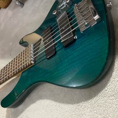 WashBurn BANTAM XB - 600 1994 - 1998 - TRANSPARENT GREEN 6 String image 9