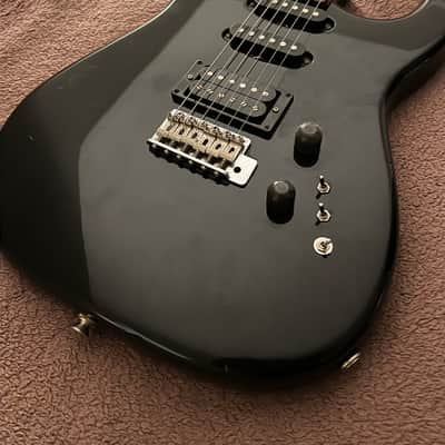 Squier MIJ E-Series Contemporary Stratocaster HSS 1986 - 1988 - Black image 3