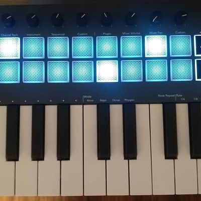 Novation FLkey Mini 25-key Keyboard Controller for FL Studio 2026 - Black