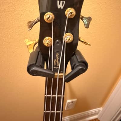 Mint condition Warwick TeamBuilt Idolmaker Pro Series, 4-String - Lefthand Solid Black High Polish Aged look image 12