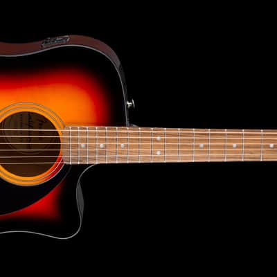 Fender  California Standard Redondo™ CE, Spruce Top, Black Pickguard, 3-Color Sunburst image 2