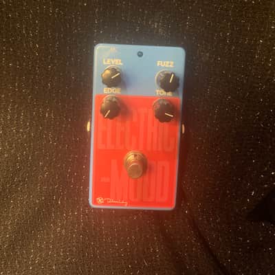 Keeley Electric Mudd Super Fuzz 2020 - Red Blue image 1