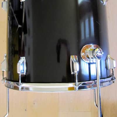 18" x 16" Rogers Floor Tom with Legs, Black Wrap - Vintage 1970s image 9