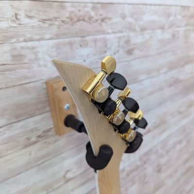 Used Jackson JS Series JS32T Kelly with Amaranth Fretboard image 9